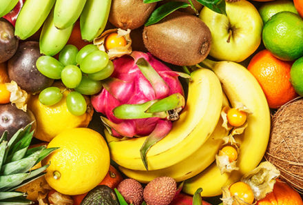 6 frutas saudáveis para o cardápio diário.